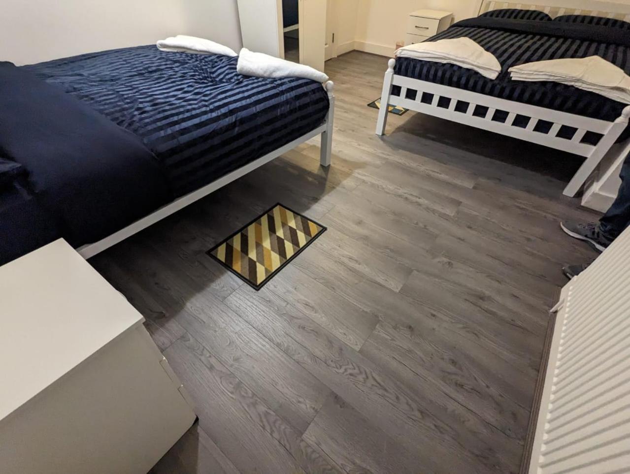 Rayan'S Lodge Stratford 伦敦 外观 照片