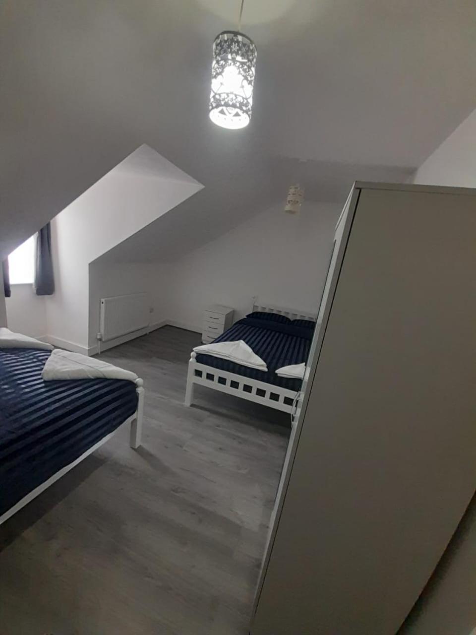 Rayan'S Lodge Stratford 伦敦 外观 照片